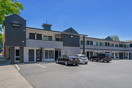 SATHER HOTEL - Exterior