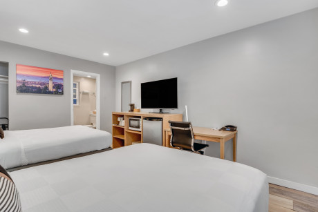 SATHER HOTEL - Guestroom